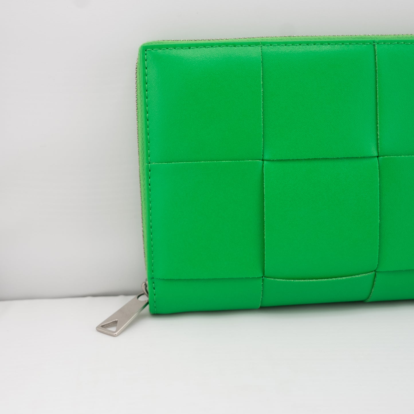 Bottega Veneta Interratio Long Wallet NWT Parakeet