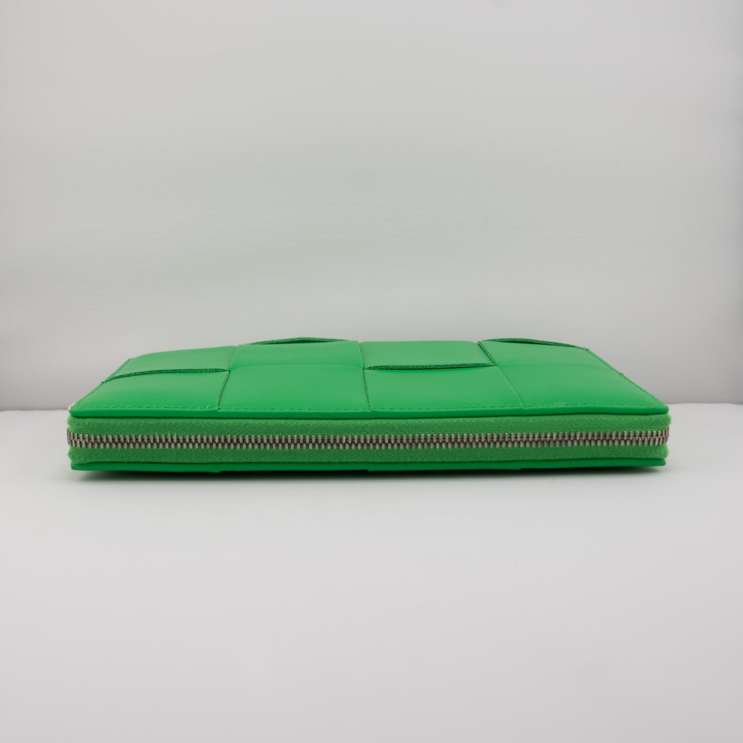 Bottega Veneta Interratio Long Wallet NWT Parakeet