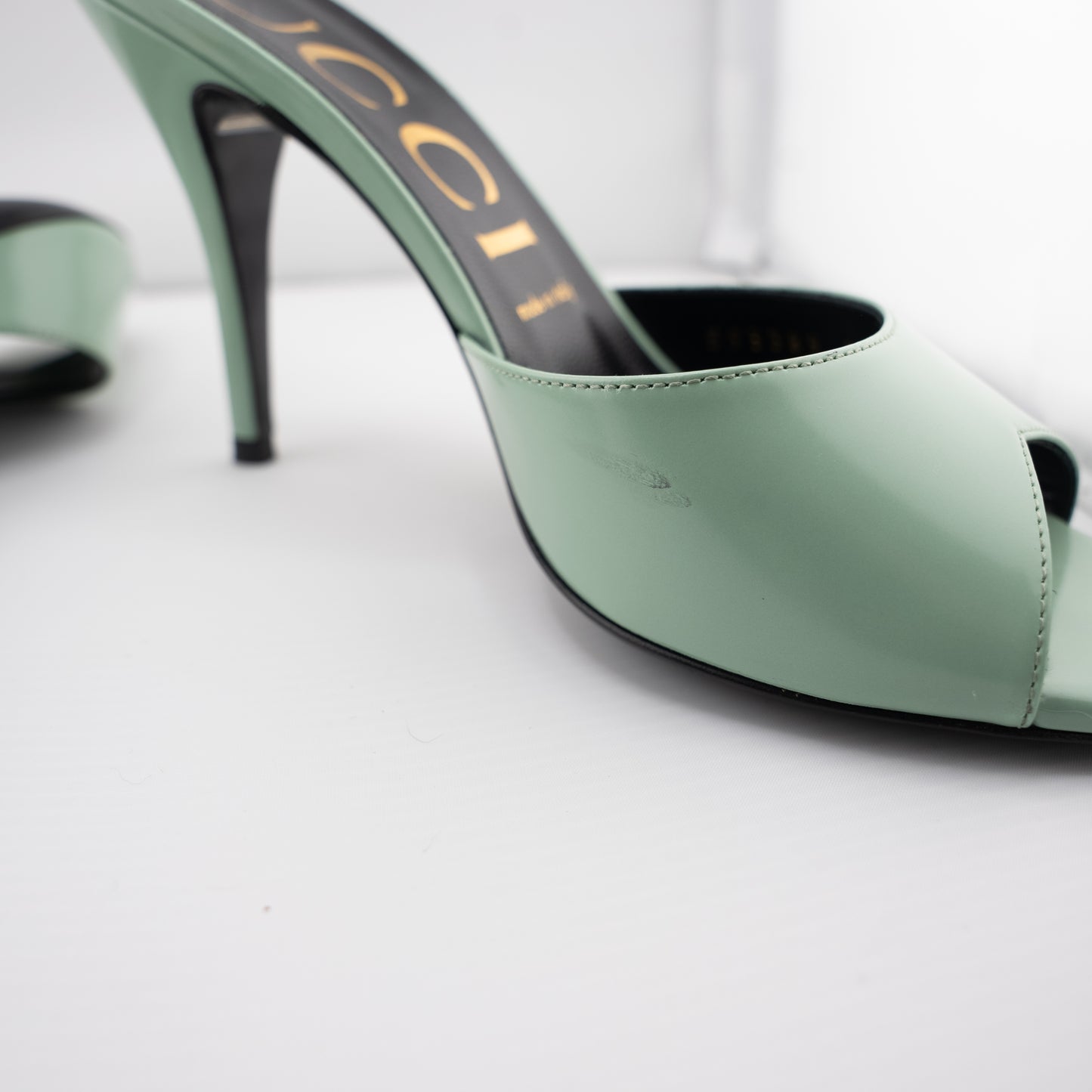 Gucci Polished Calfskin Kitten Heel Mid Heel Slide Sandal Scarlet Size 38 Aqua Blue Green