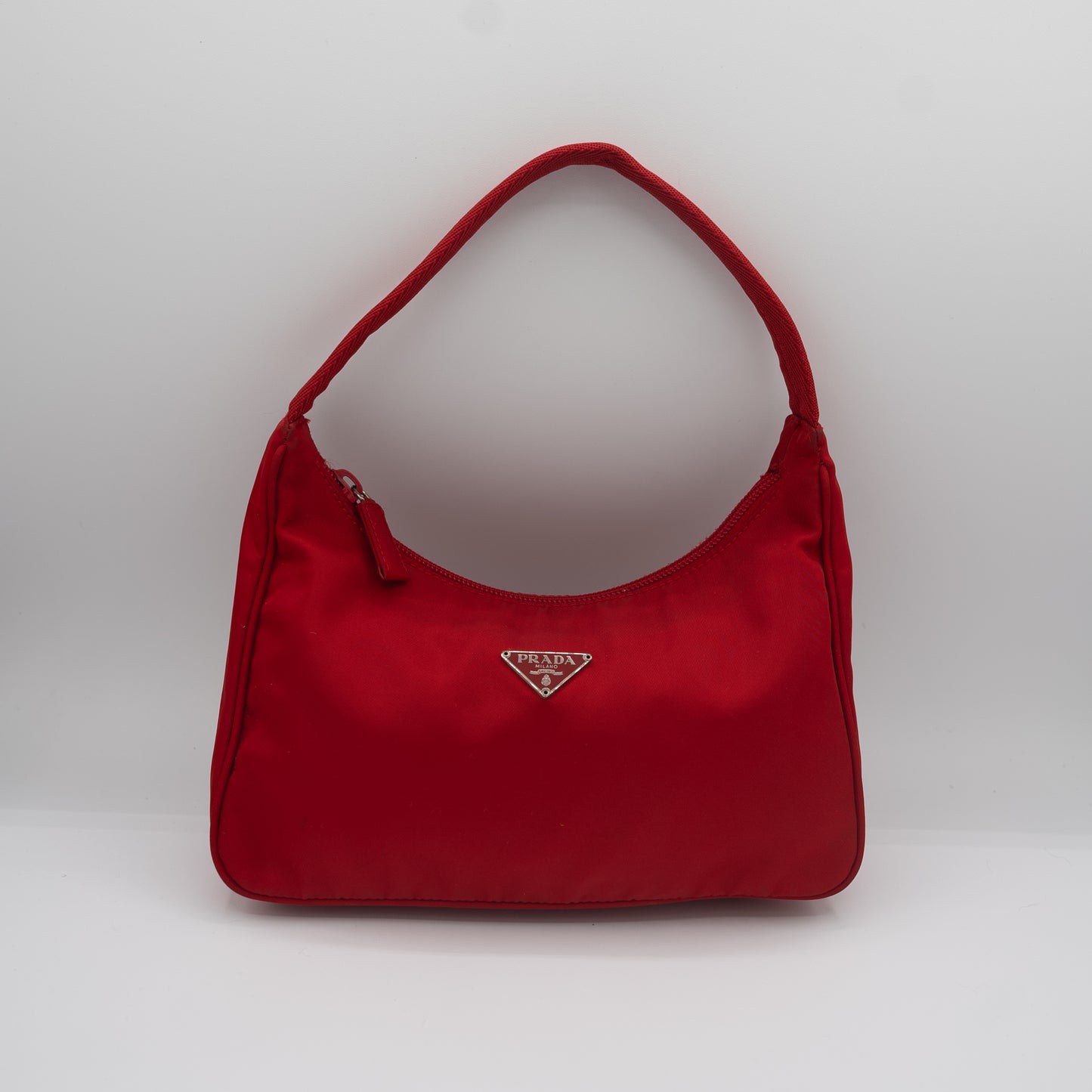 Prada Red Nylon Re Edition 2000 Hand Bag