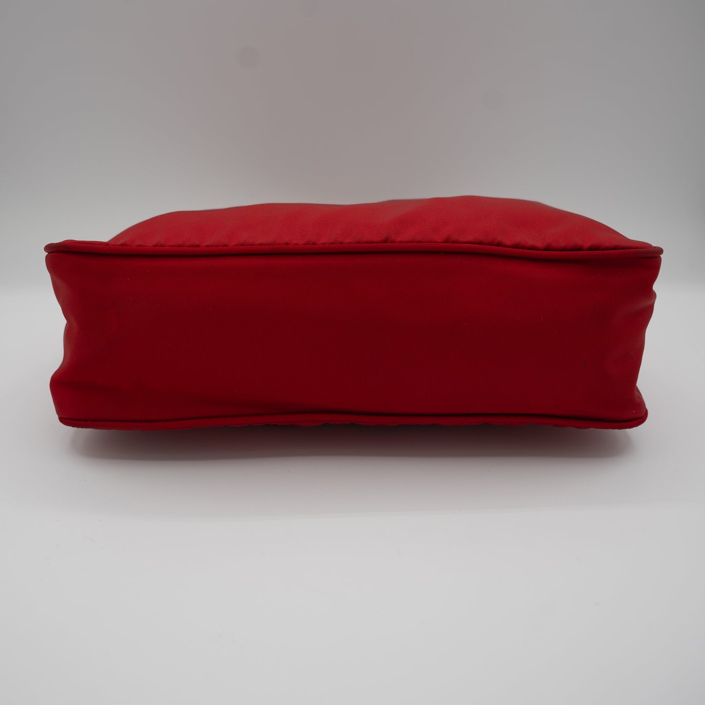 Prada Red Nylon Re Edition 2000 Hand Bag