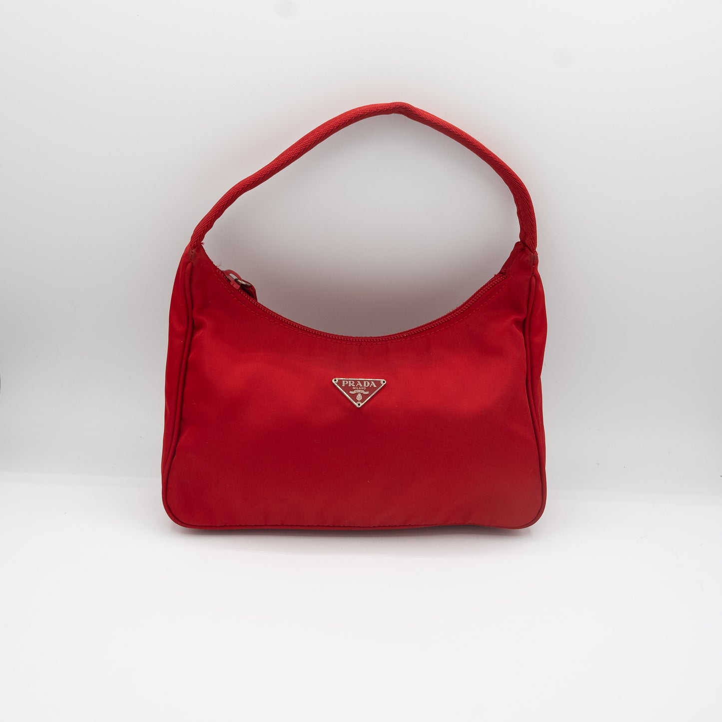 Prada Red Nylon Re Edition 2000 Hand Bag