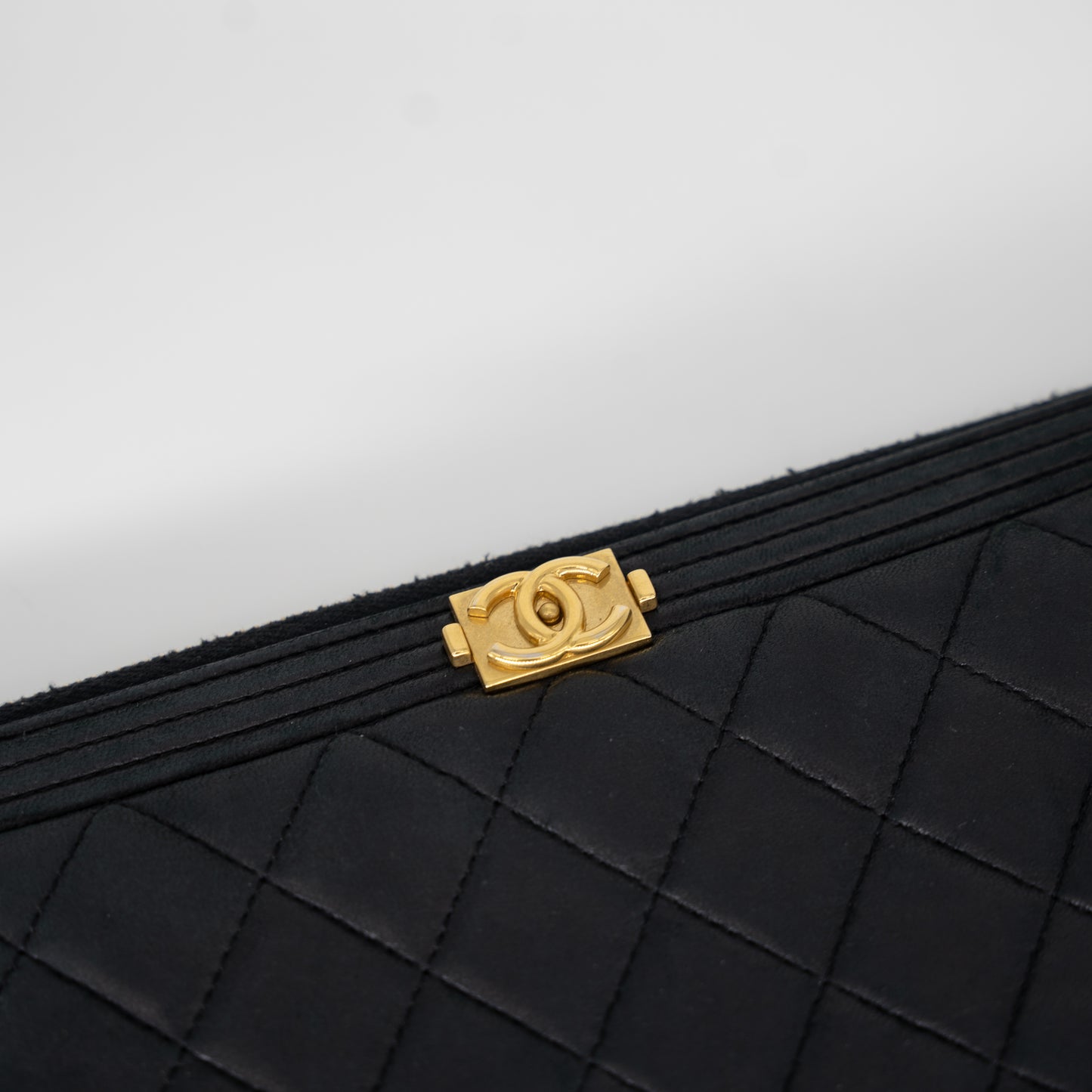 Chanel Boy Clutch Black and Gold Calfskin Medium