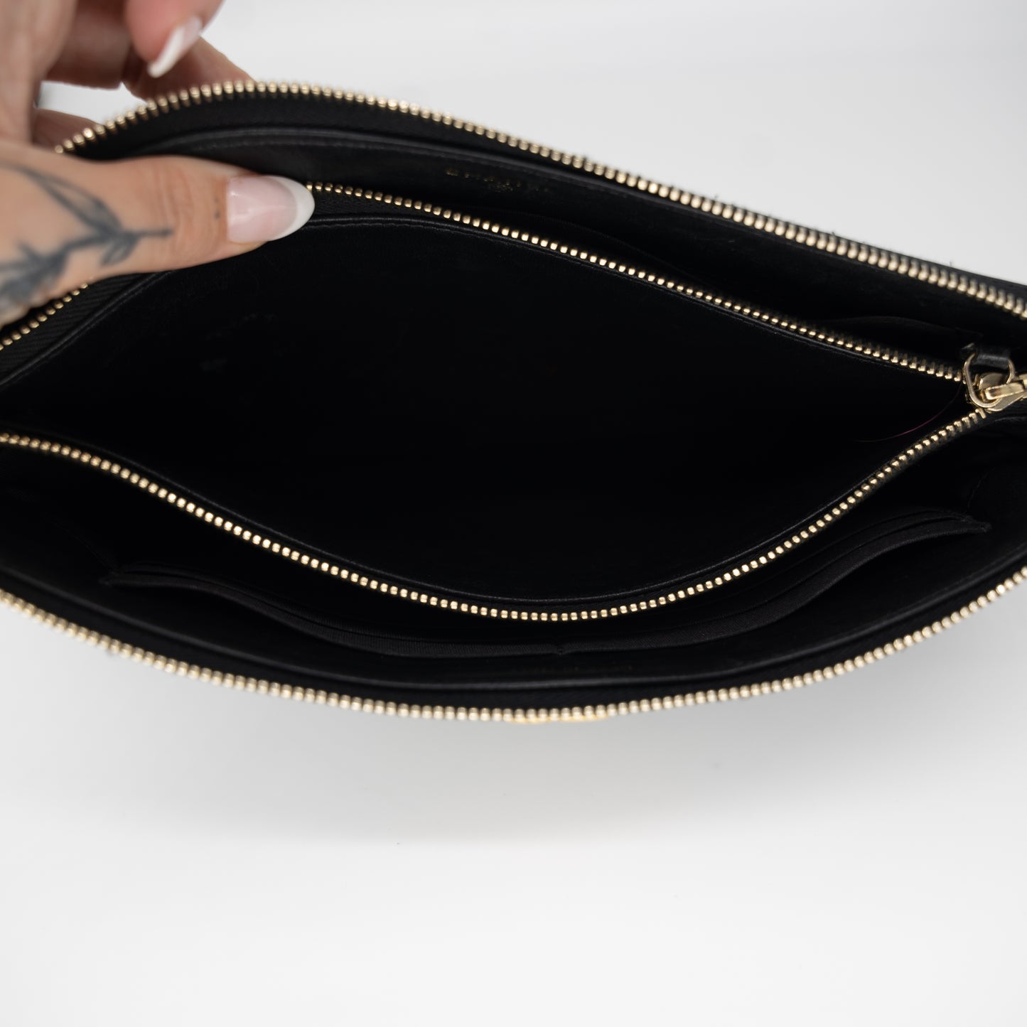 Chanel Boy Clutch Black and Gold Calfskin Medium