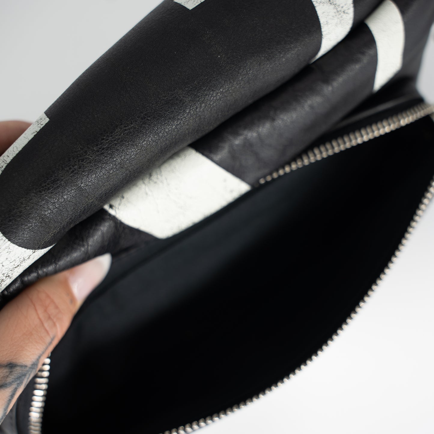 Valentino Garavani Calfskin Go Logo Black White Belt Bag