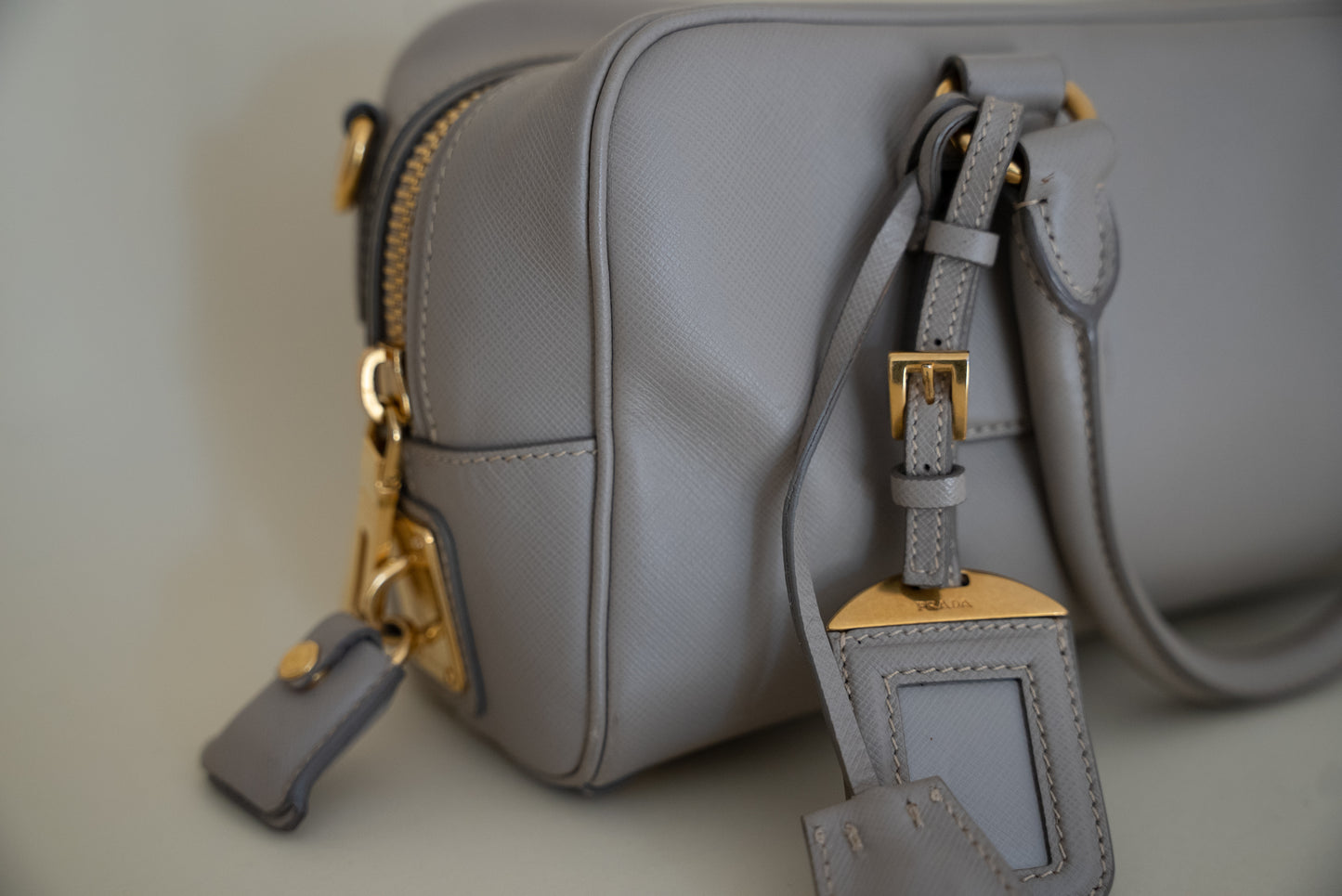 Prada Saffiano Lux Galleria Bauletto East West - Beige