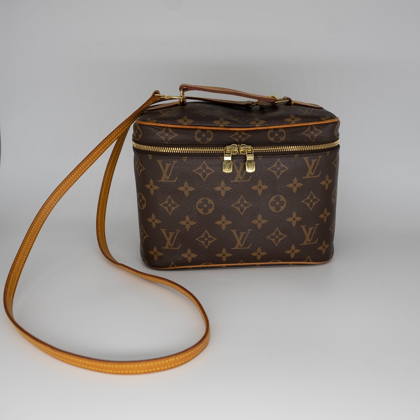 Louis Vuitton Vanity Monogram Nice BB